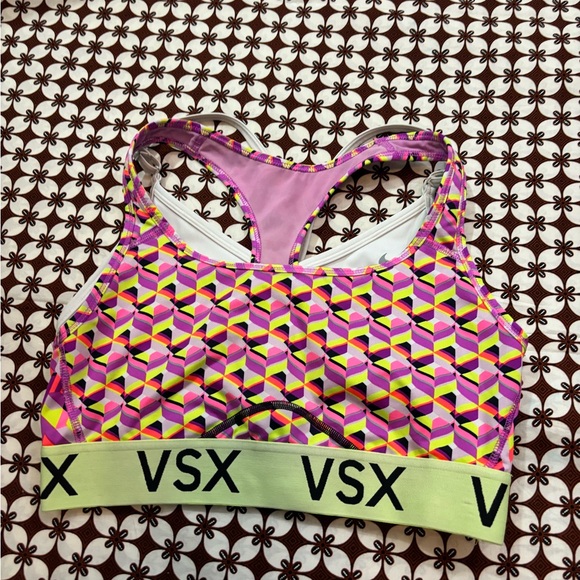 Sports Bras bundle - Picture 4 of 8